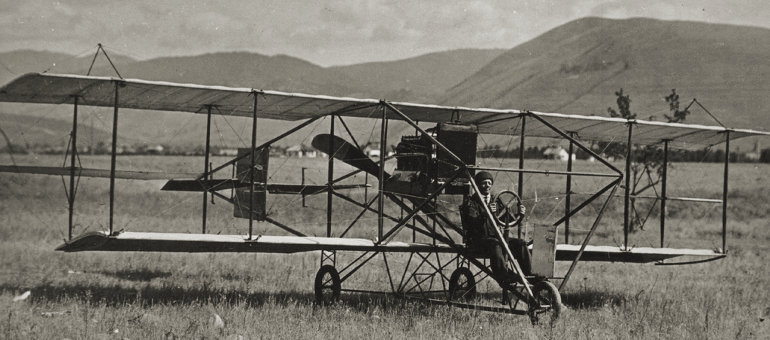 First Airplane to Land in Twin Bridges, Montana